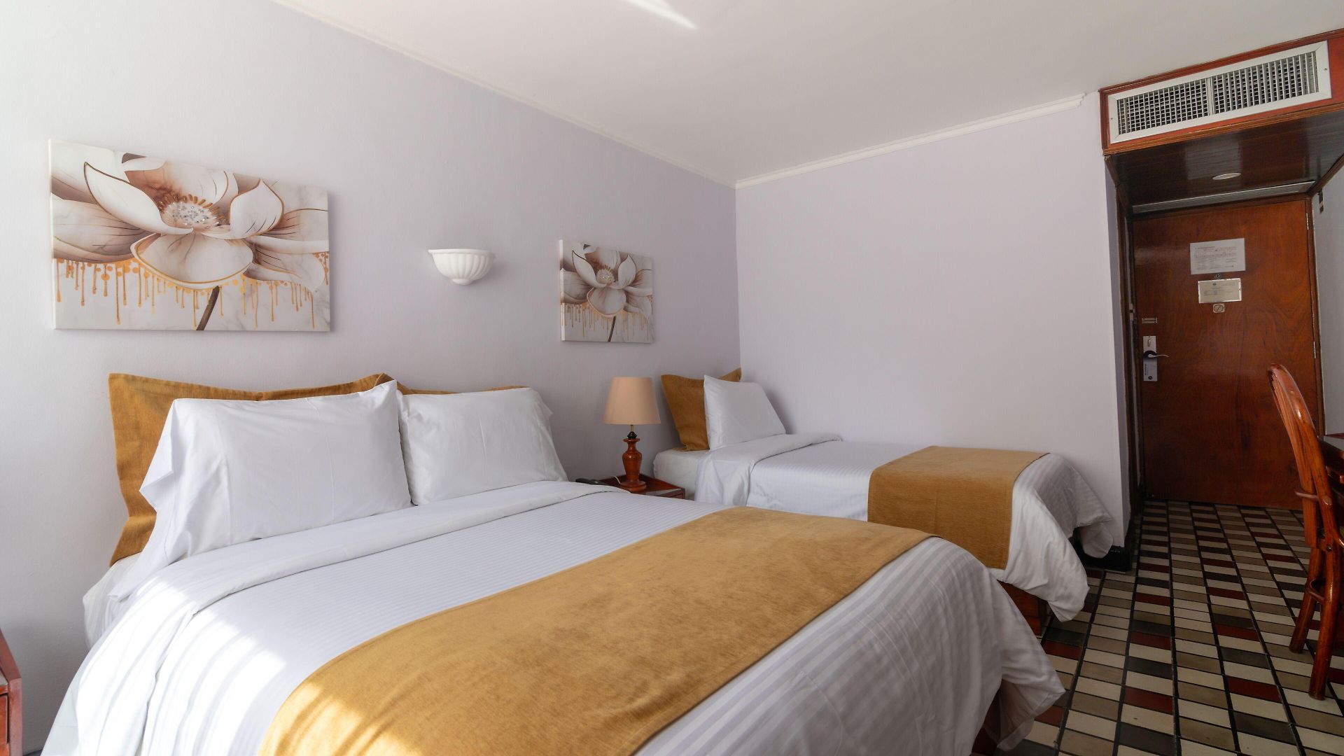 Bahia Hotel 3*