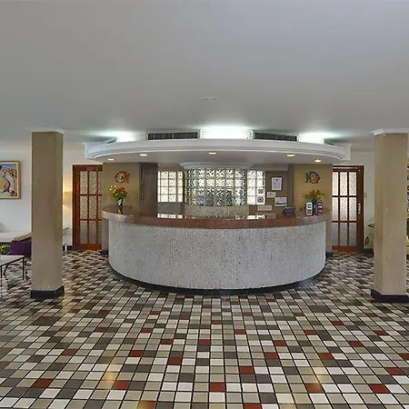 Bahia Hotel 3*
