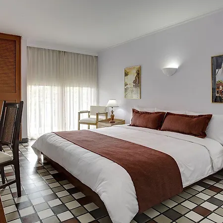 Hotel Bahia Cartagena