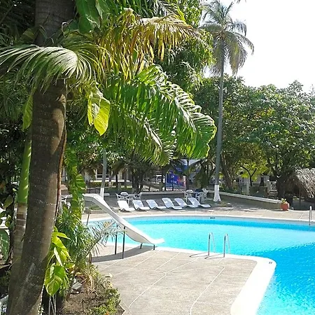 Bahia 3*